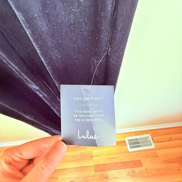 NWT Lulus Velvet Maxi Dress – Sz M - Picture 9 of 12